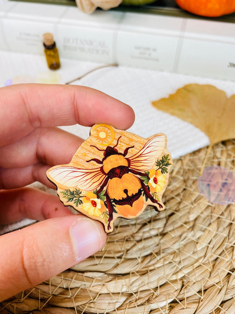 Queen Bee Wooden Pin