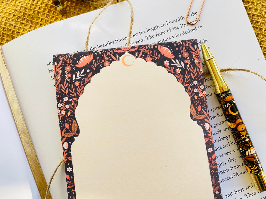 Queen Bee Notepad A6 To-Do List